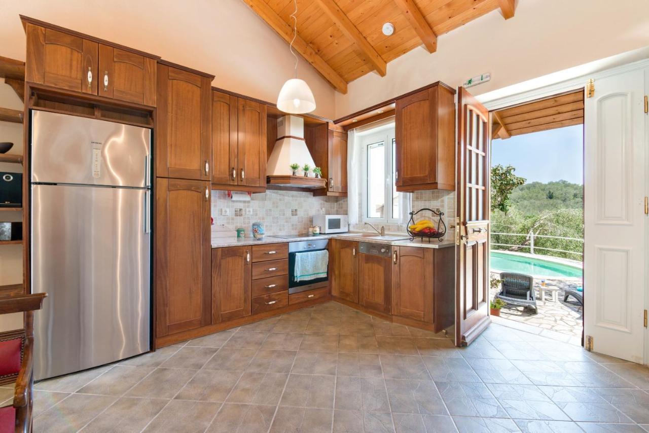 Вилла Georgina House Velianitatika